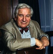 Sir Peter Ustinov Allan Warren